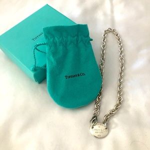 Oval tag Tiffany necklace